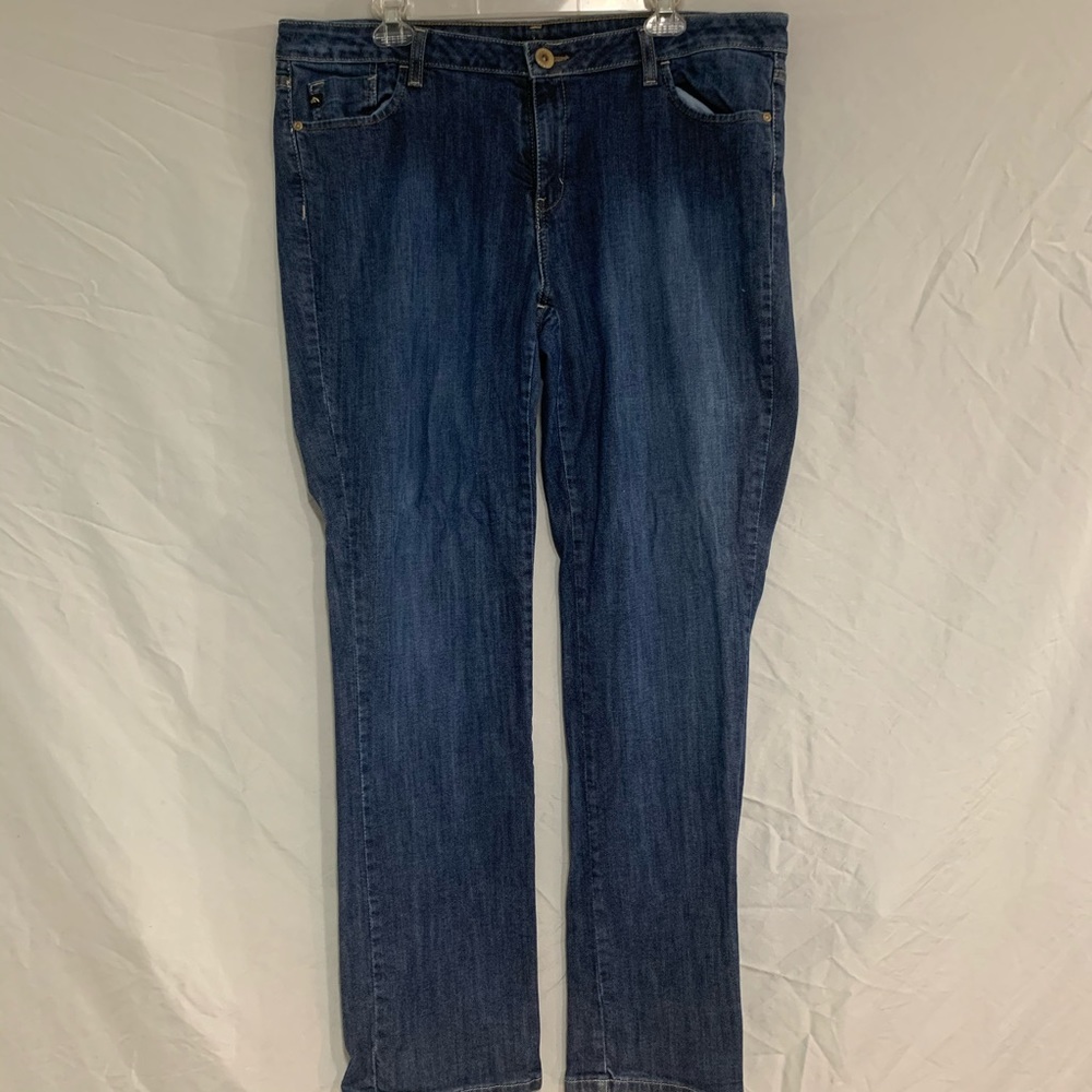 Jordache Premium Ruby Straight Jeans Size 16